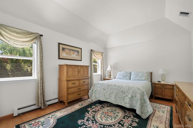 4 Vera Court, Centereach, NY 11720