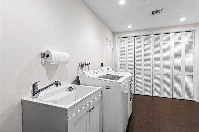 2401 Banyan Road, Boca Raton, FL 33432