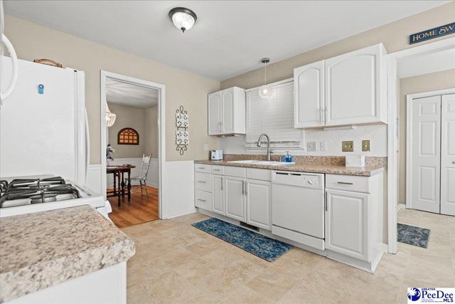 2600 Kingston Dr., Florence, SC 29505