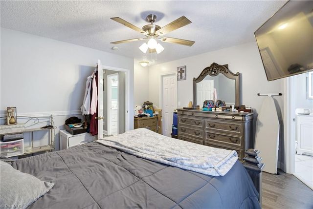 2922 Median Court, High Point, NC 27260