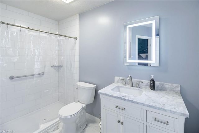 2922 Median Court, High Point, NC 27260