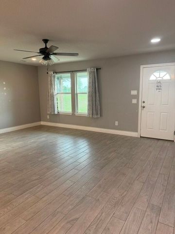 195 Brown Lane, Poolville, TX 76487