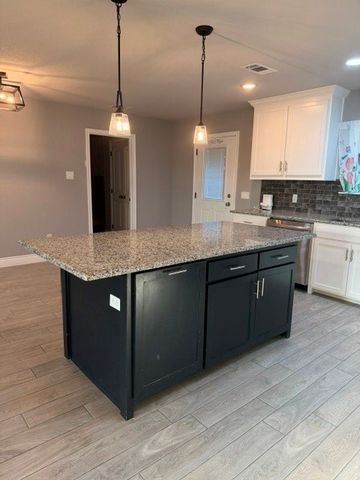 195 Brown Lane, Poolville, TX 76487