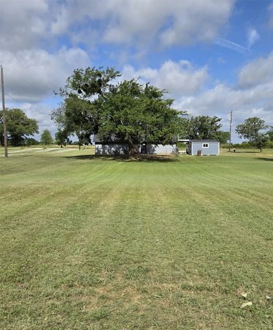 195 Brown Lane, Poolville, TX 76487