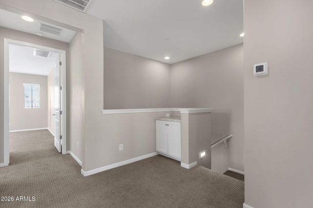 2477 W MARKET Place 34, Chandler, AZ 85248