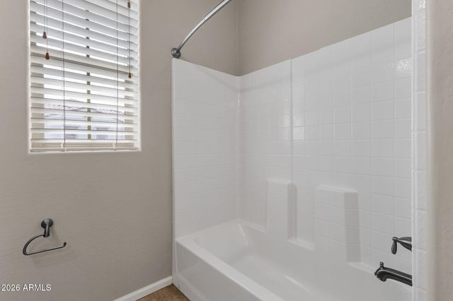 2477 W MARKET Place 34, Chandler, AZ 85248