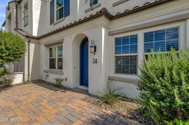 2477 W MARKET Place 34, Chandler, AZ 85248