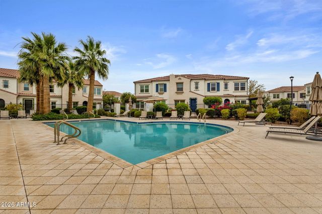 2477 W MARKET Place 34, Chandler, AZ 85248