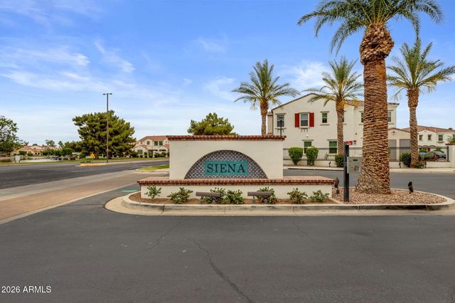 2477 W MARKET Place 34, Chandler, AZ 85248