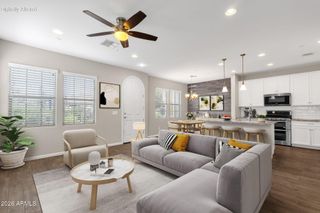 2477 W MARKET Place 34, Chandler, AZ 85248