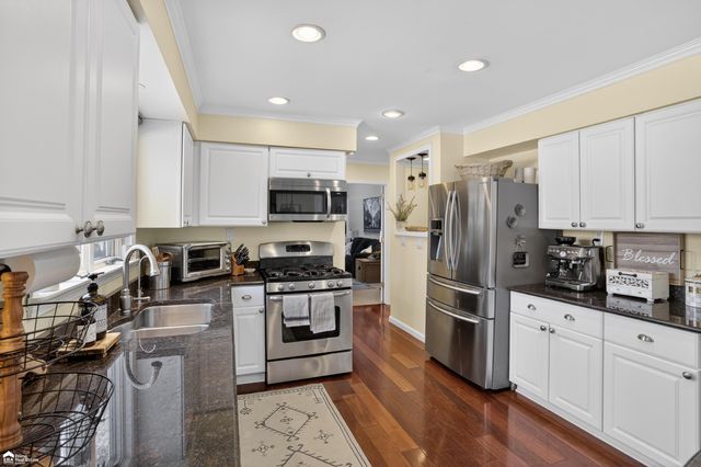 501 Westover Pass, Grand Blanc, MI 48439