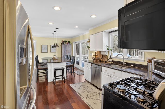 501 Westover Pass, Grand Blanc, MI 48439