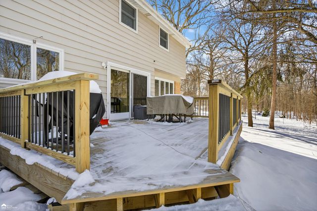 501 Westover Pass, Grand Blanc, MI 48439