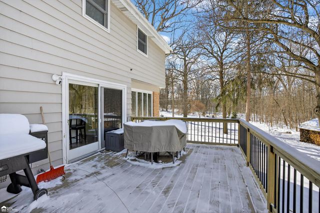 501 Westover Pass, Grand Blanc, MI 48439