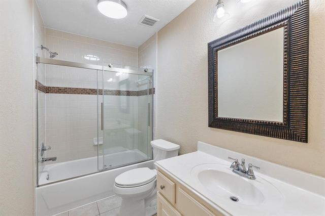 17314 Sunset Arbor Drive, Tomball, TX 77377