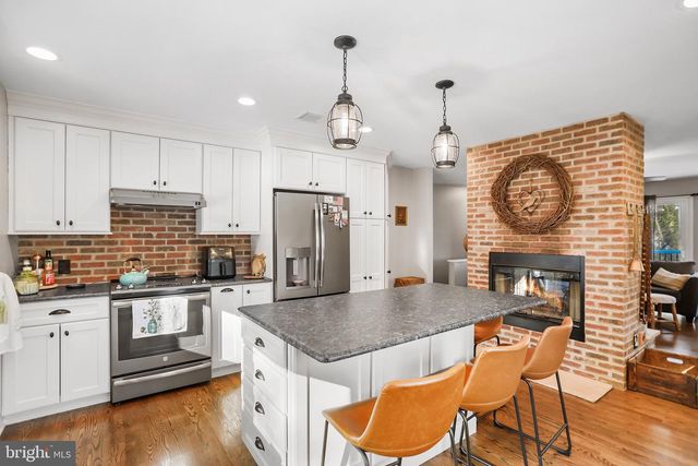 339 PLUSH MILL RD, Wallingford, PA 19086