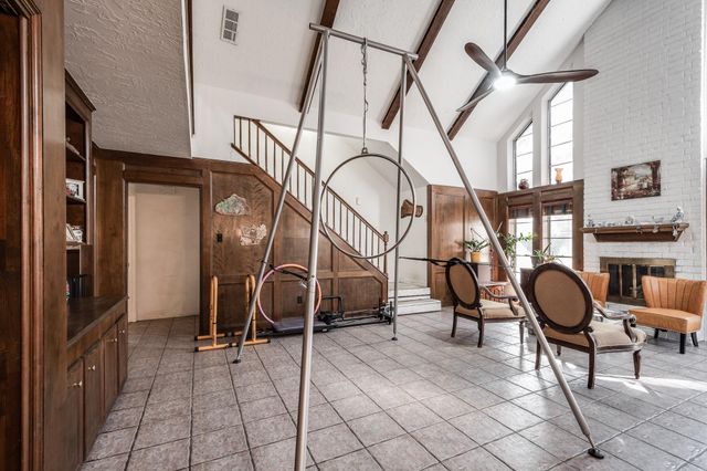 1802 Clover Spring Drive, Houston, TX 77339