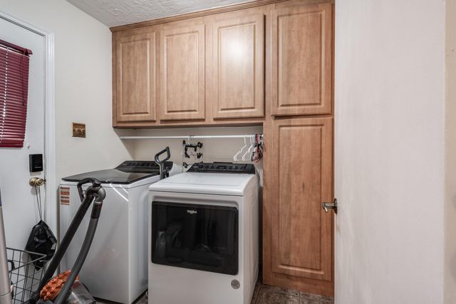 1802 Clover Spring Drive, Houston, TX 77339