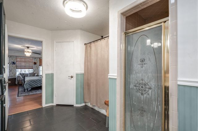 1802 Clover Spring Drive, Houston, TX 77339