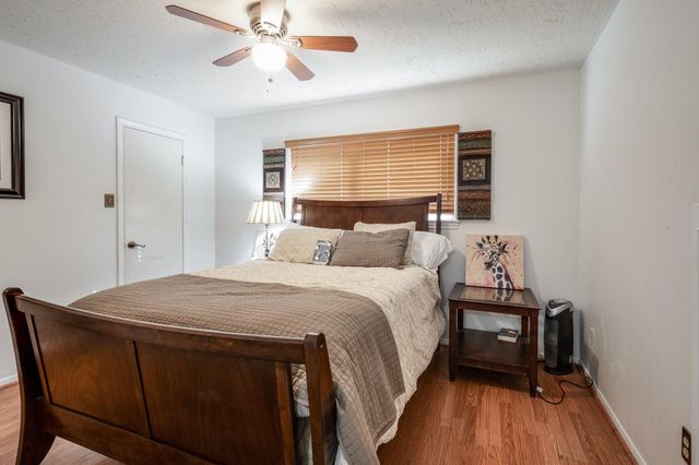 1802 Clover Spring Drive, Houston, TX 77339