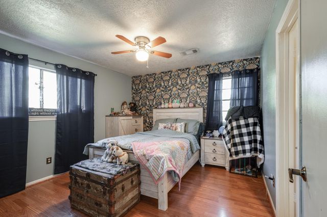 1802 Clover Spring Drive, Houston, TX 77339