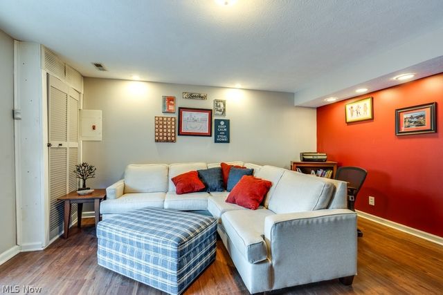 3767 Lake Run Boulevard, Stow, OH 44224