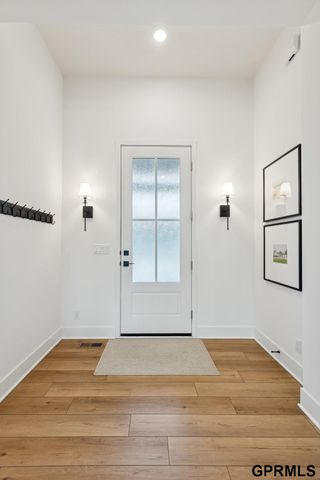 7030 N 172 Street, Bennington, NE 68007