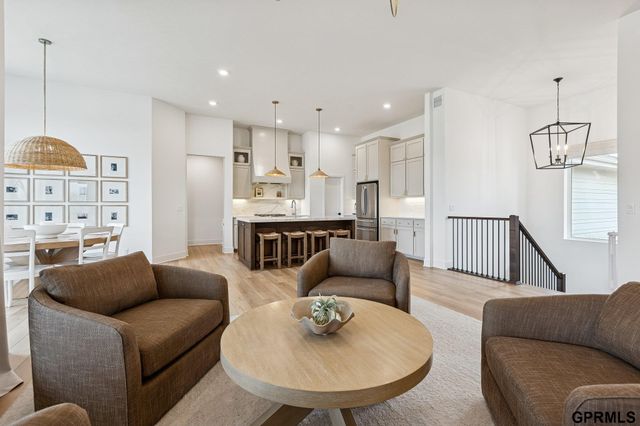 7030 N 172 Street, Bennington, NE 68007