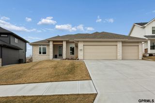 7030 N 172 Street, Bennington, NE 68007