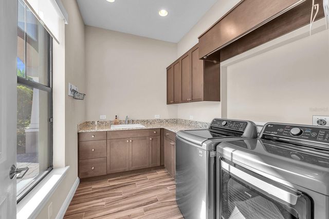 14709 FISHHAWK PRESERVE DRIVE, Lithia, FL 33547