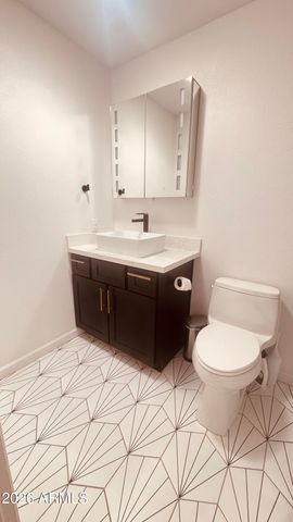 8229 E VISTA Drive, Scottsdale, AZ 85250