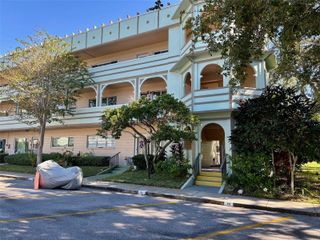 2286 NORWEGIAN DRIVE 64, Clearwater, FL 33763
