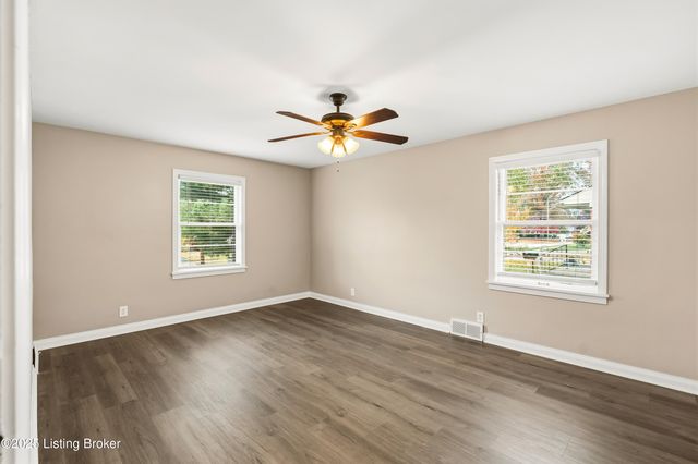 4003 Midland Ave, Louisville, KY 40220