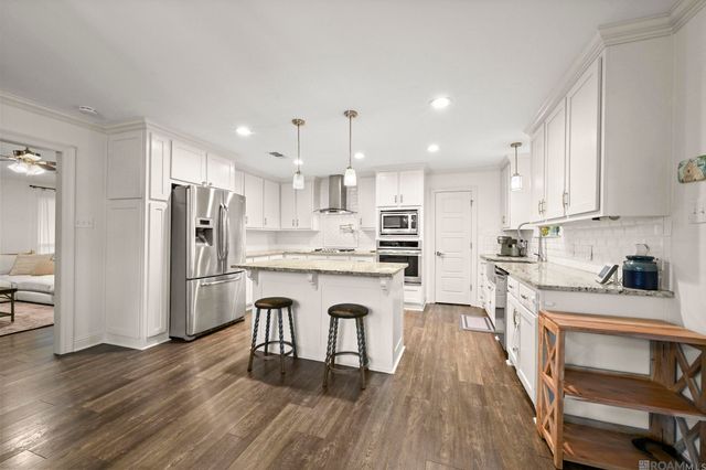 18126 Burnham Way, Greenwell Springs, LA 70739