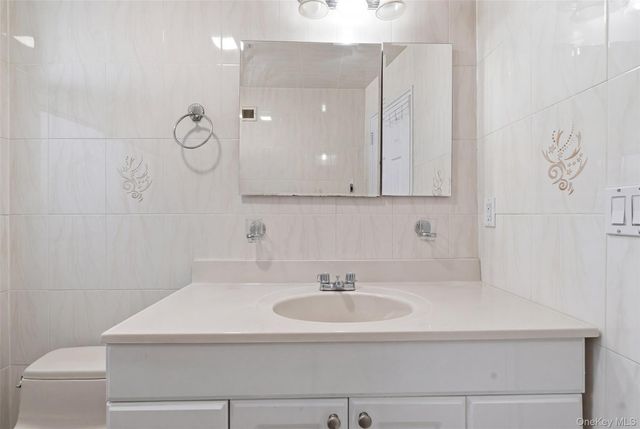 103 Midland Terrace, Yonkers, NY 10704