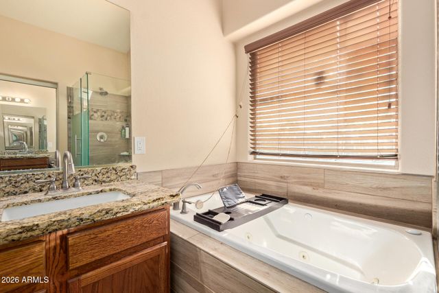 28906 N NOBEL Road, Phoenix, AZ 85085