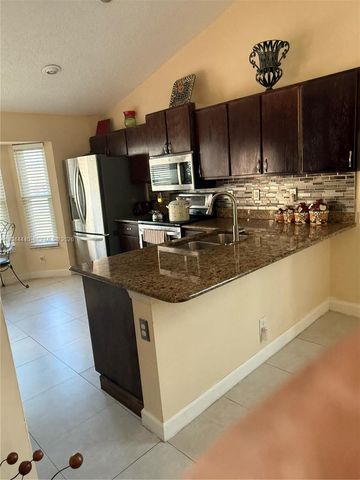 2006 White Coral Crt., Wellington, FL 33414