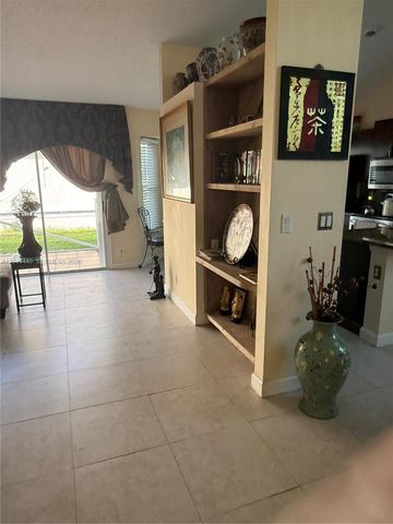 2006 White Coral Crt., Wellington, FL 33414