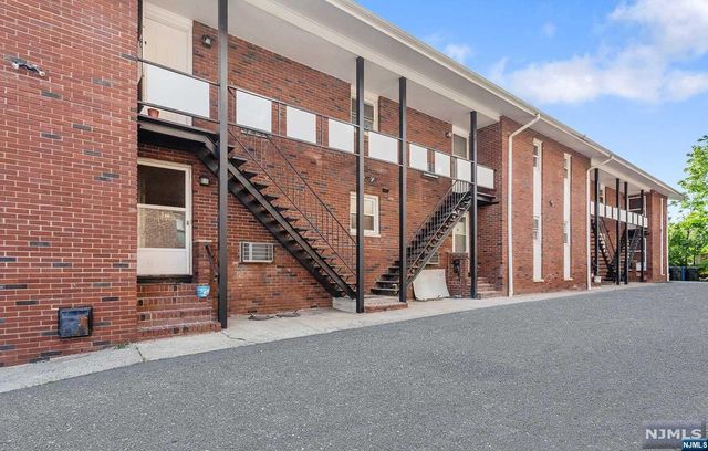 86 Chestnut Street 4, Rutherford, NJ 07070