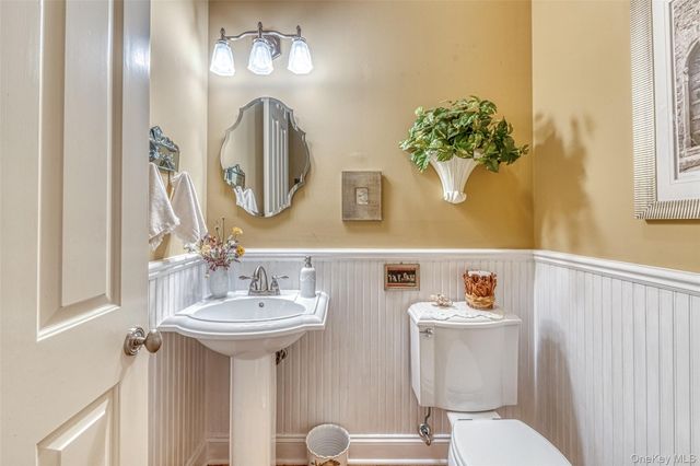 1640 Grandview Drive, Orient, NY 11957