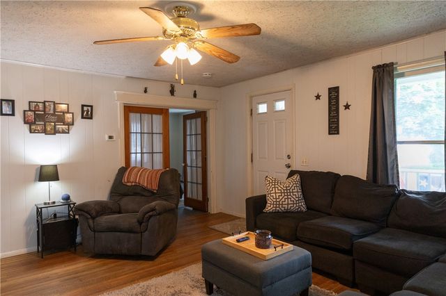 80 West Avenue, Parma, NY 14468