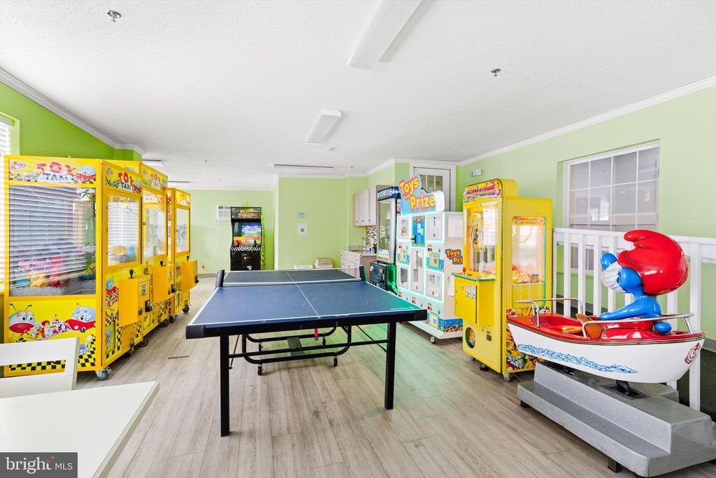 Image 19 of property listing at 6 127TH ST #201, Ocean City, MD 21842