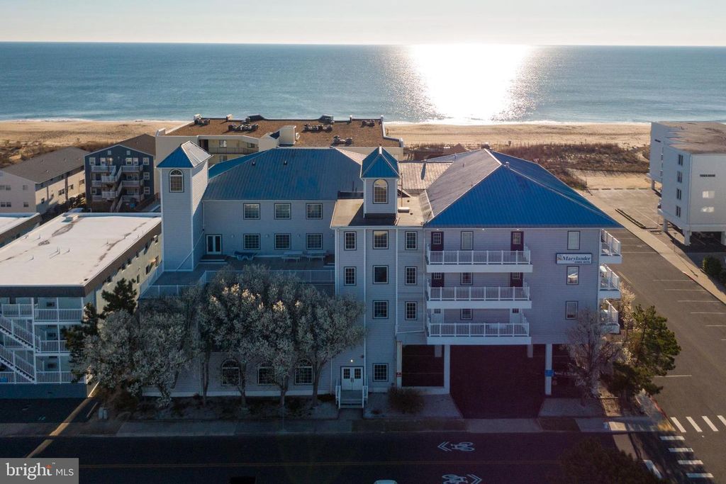 Image 22 of property listing at 6 127TH ST #201, Ocean City, MD 21842