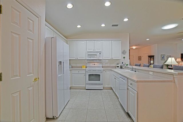 11728 SE 91ST CIRCLE, Summerfield, FL 34491