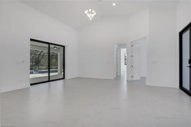 730 29th ST SW, Naples, FL 34117