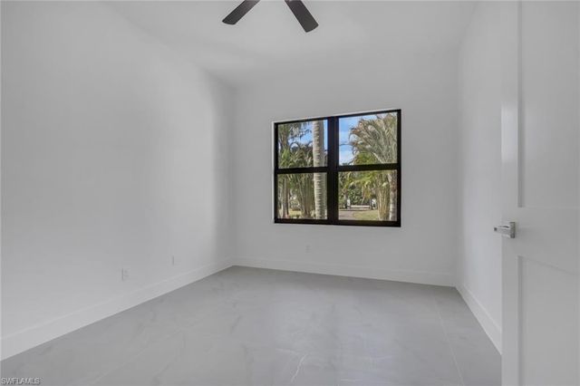 730 29th ST SW, Naples, FL 34117