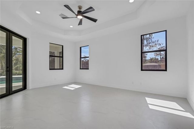 730 29th ST SW, Naples, FL 34117