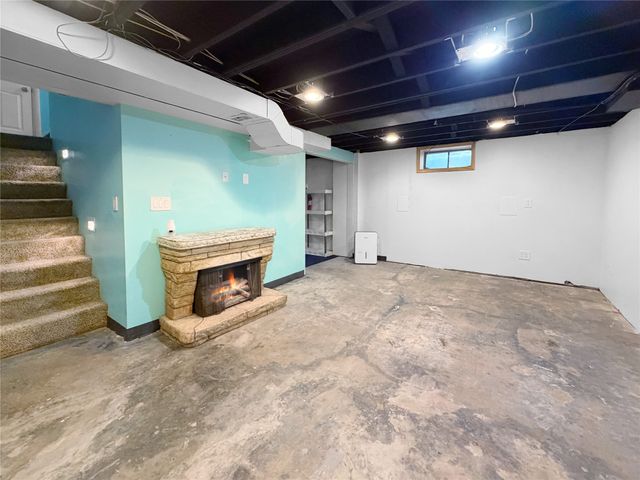3617 SW 2nd Street, Des Moines, IA 50315