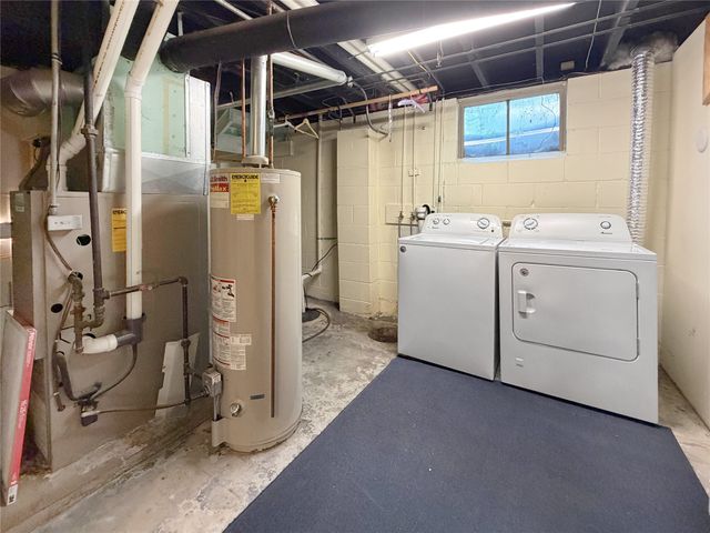 3617 SW 2nd Street, Des Moines, IA 50315