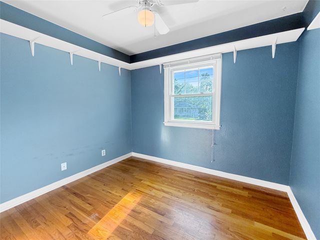 3617 SW 2nd Street, Des Moines, IA 50315